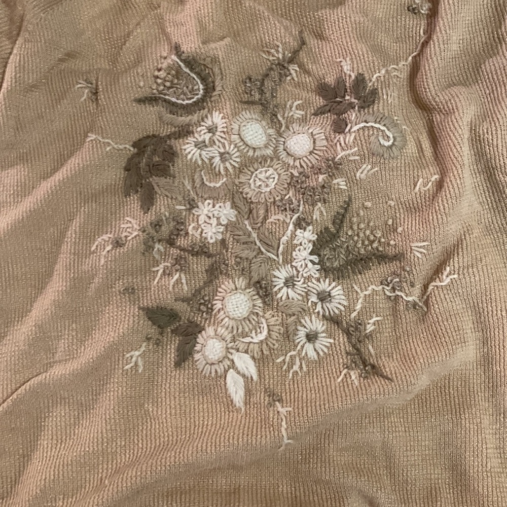 Sweater - Picture 3 of 4